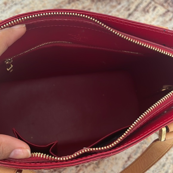 Louis vuitton 100% authentic shoulder bag - Picture 4 of 4